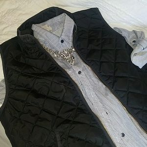 Light weight black vest